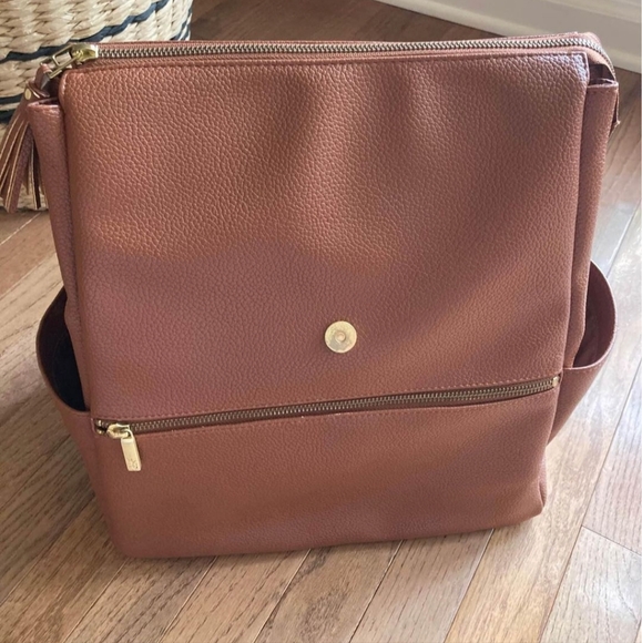Freshly Picked The Classic Diaper Bag, Cognac - Picture 3 of 4